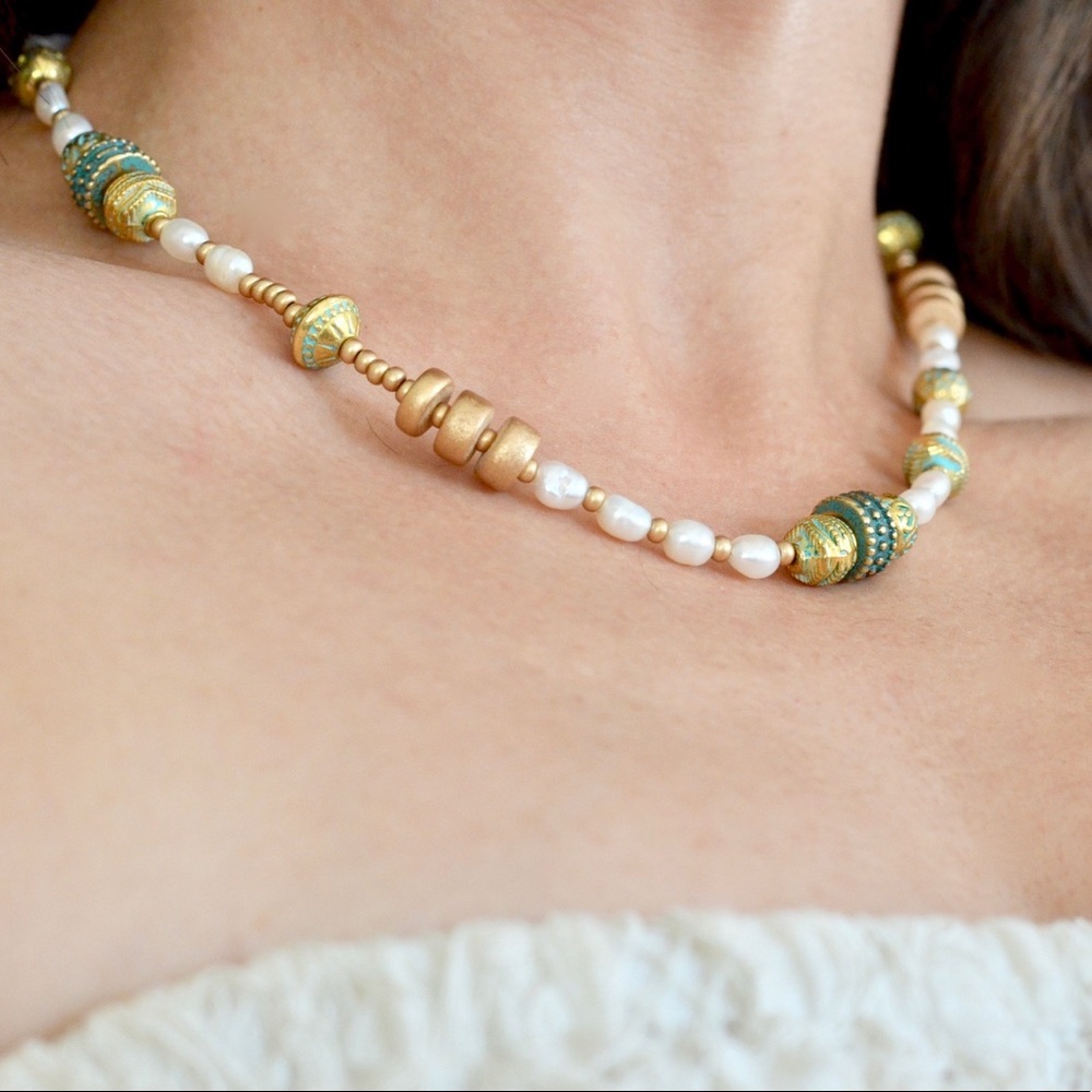 Pearl beaded necklace